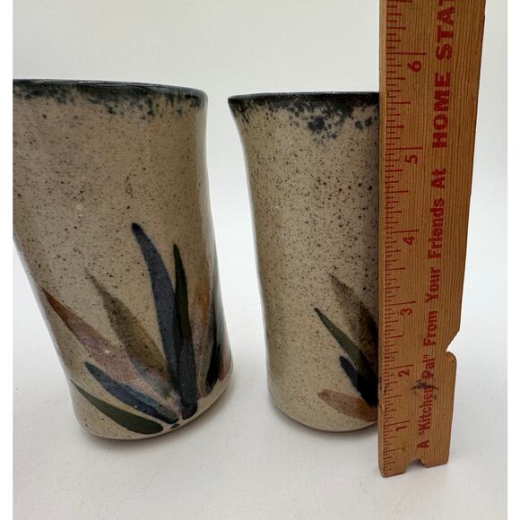 Vintage Pottery Mugs Tallboy Signed "Bev '84" 5.5" tall Set of 4 - Picture 6 of 8